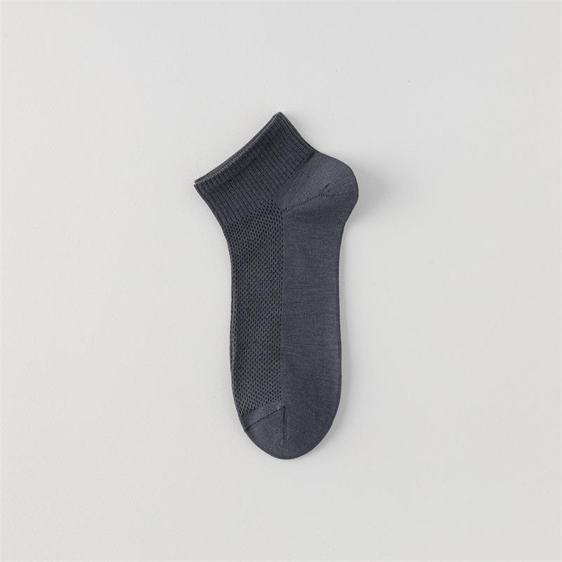 Mulberry Silk Men's Short Socks, Summer Thin Anti-slip and Non-dropping, and Short Anti-odor Men's Shallow Silk Boat Socks