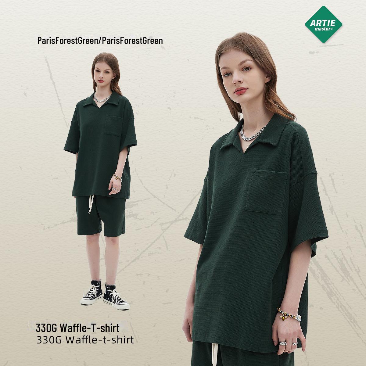 

Мужское поло большого размера с коротким рукавом из вафельной вязки — тренд уличного стиля 2025 года Small