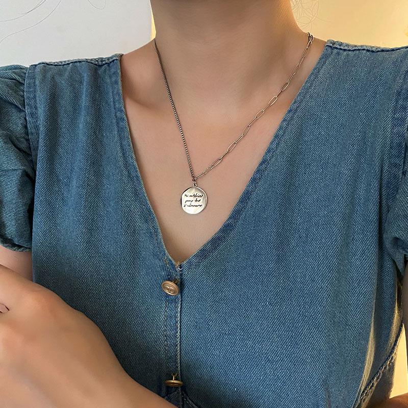 Light Luxury Titanium Steel Letter Necklace - Women's Cold Style Hip-Hop Chain