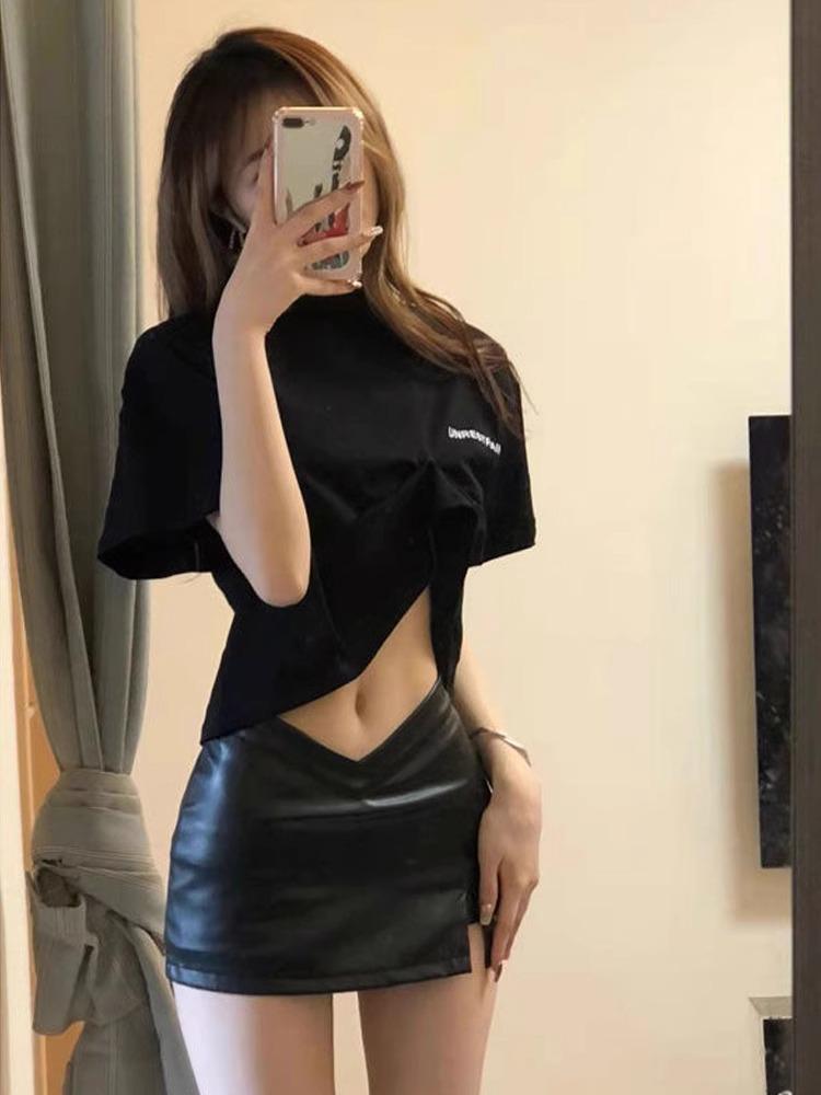 Högmidjad smickrande PU-läderkjol - Damkort höst/vinter 2024-stil