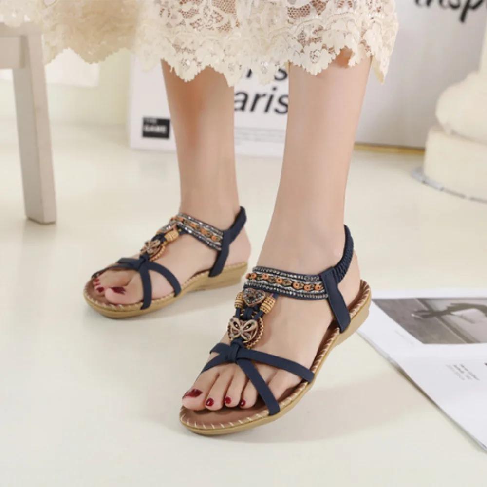 Flat Bottom Women's Sandals Summer Outwear Flower Water Diamond Sandals Open Toe Outward Wearing Beach Sandals for Women
