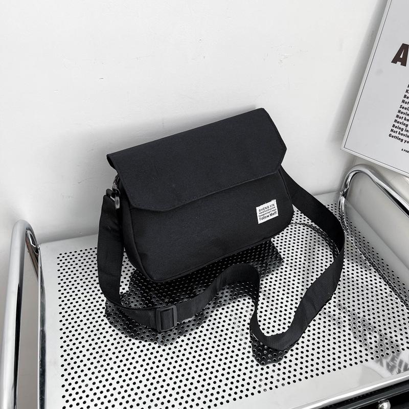Japanese satchel men's canvas messenger bag simple retro wide shoulder strap messenger bag female literary student shoulder bag