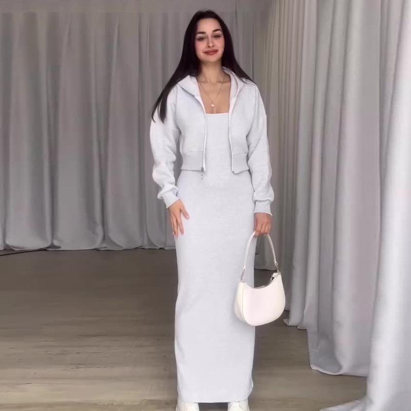 

2024 Autumn Women s Short Slim Fit Hoodie & Versatile Long Dress Two-Piece Set S білий