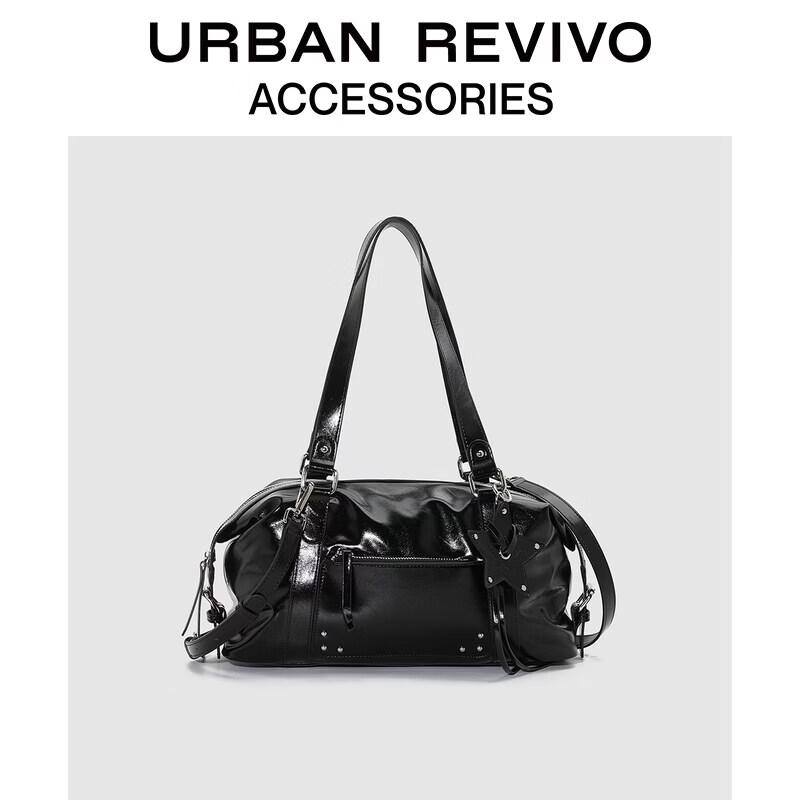 

URBAN REVIVO 2026 Summer Glossy Faux Leather Crossbody Bag One Size