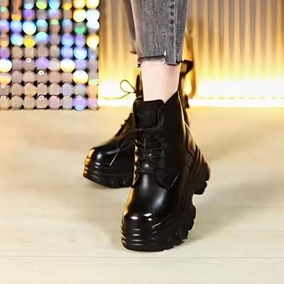 Neue höhenvergrößernde Stiefel mit dicker Sohle aus weichem Leder, figurbetonende Stiefeletten, Baumwollstiefel und Damenschuhe