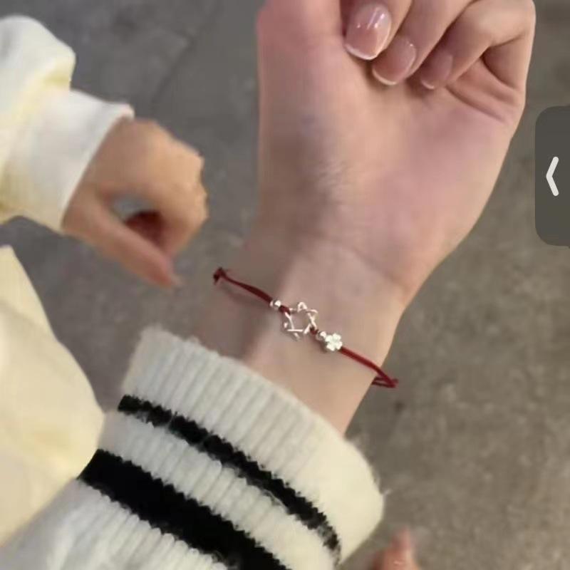 Pulseira Corda de Mão Vermelha Ajustável Trevo da Sorte Hexagrama para Meninas e Melhores Amigas