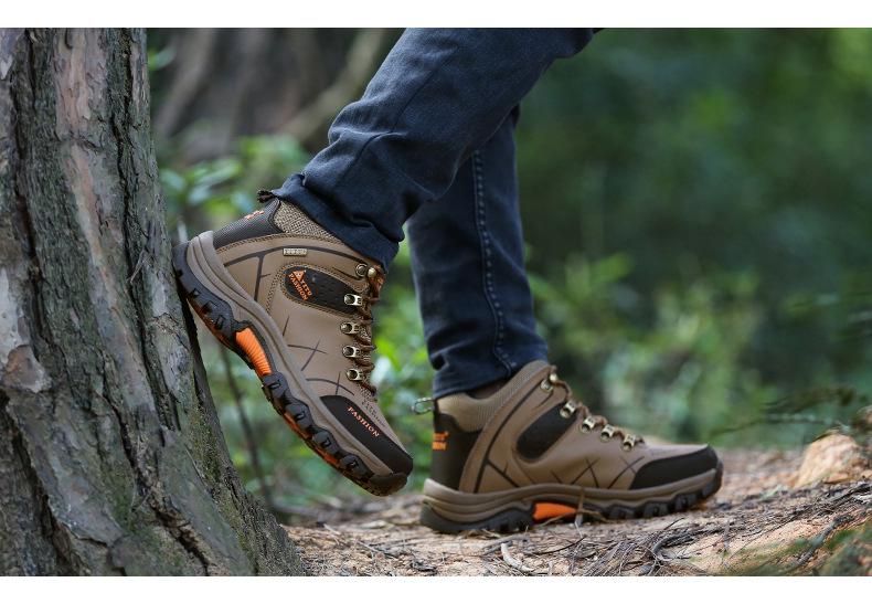 Plus Size High-Top Men's Hiking Shoes - Warm, Non-Slip, Velvet-Lined, For Autumn/Winter Outdoor Trails