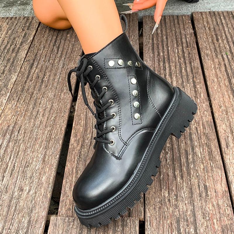 British Style Retro Booties Winter New Round Toe Lace-up Front Studded Platform Non-slip Pumps