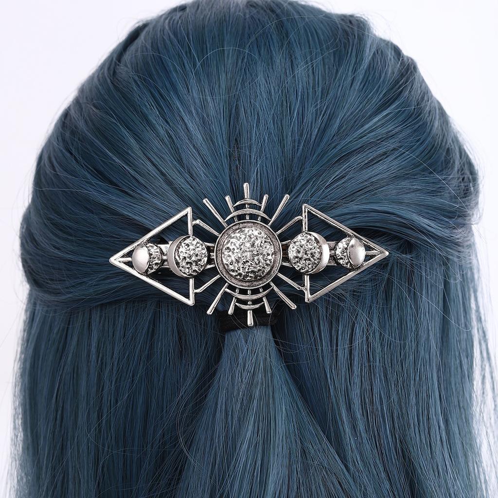 Vintage Sun Moon Star Hair Clip With Niche Design Punk Style Metal Hair Clip Personalized Trendy Cool Hairstyle Accessories