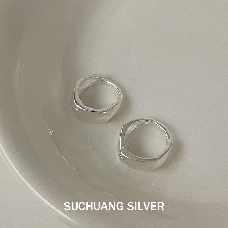 Su Chuang S925 Sterling Silver Square Stud Earrings - Smooth, Cold-Style, High-End Korean Design for Women 925 Silver