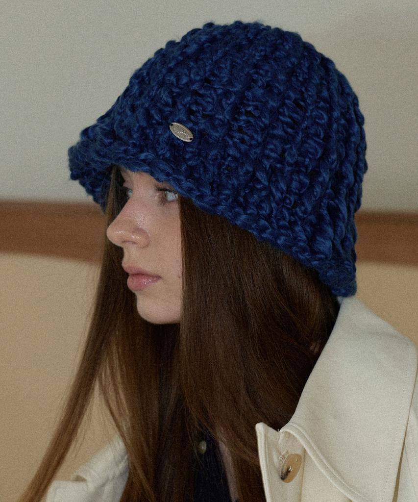 Seullouseulloulli Sleeve Handmade Crochet Knit Wool Bucket Hat _ Navy
