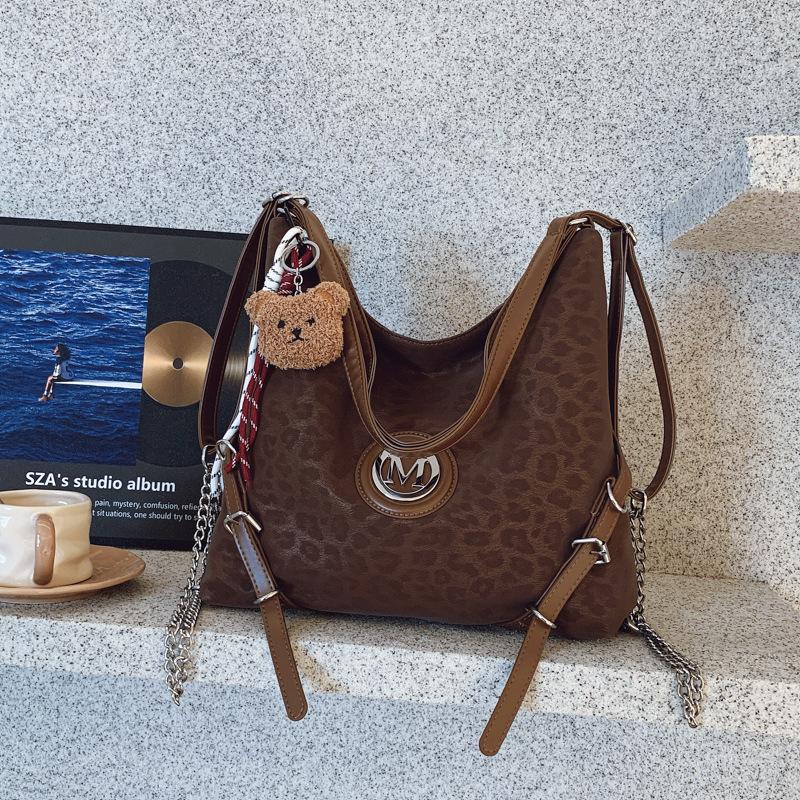 

Корейский нишевый рюкзак-сумка для поездок на работу женский 2025 осень и зима новый большой вместимости ретро модный мессенджер сумка-тоут no pendant кофейный