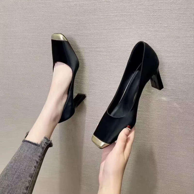 Retro square head single shoes women's 2025 autumn new lady temperament color matching high heels thick heel not tired feet work shoes