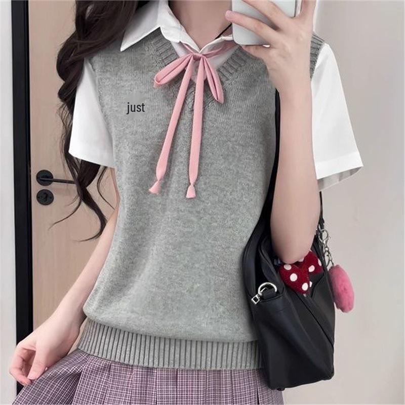 

Японский вязаный жилет с V-образным вырезом и вышивкой в школьном стиле для женщин Extra Extra Large