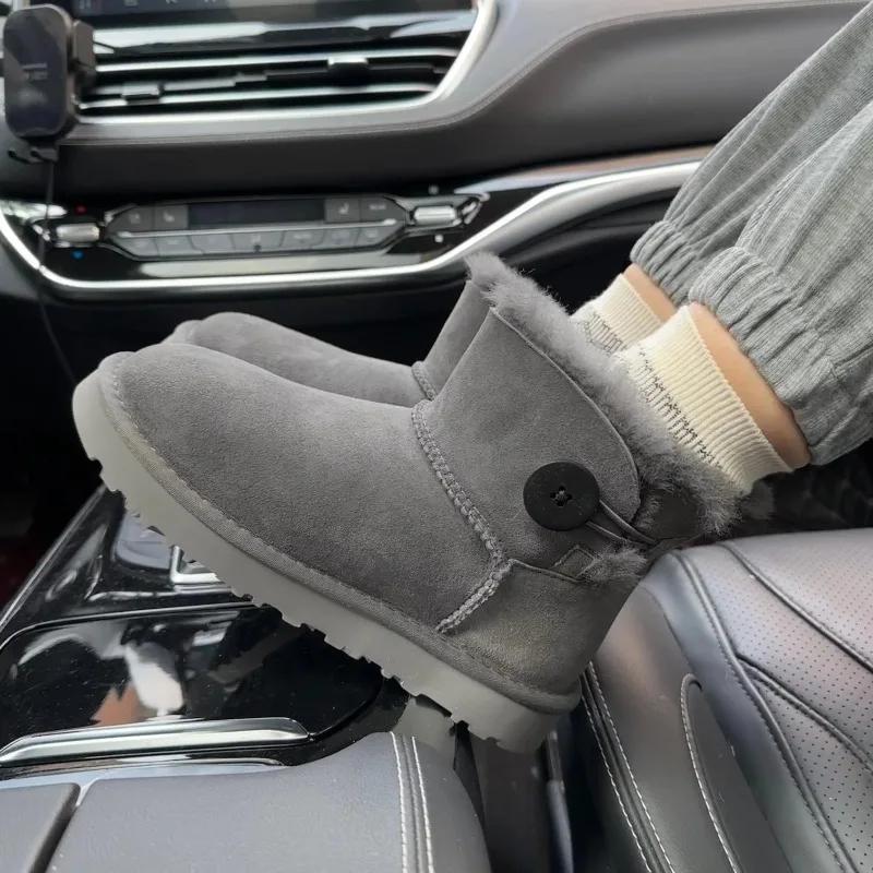 Fashion One Button Low Cut, High-end Quality 2-in-1 Genuine Leather, Real Wool, Sheepskin Fashionable and Warm Chestnut Thick Snow Boots