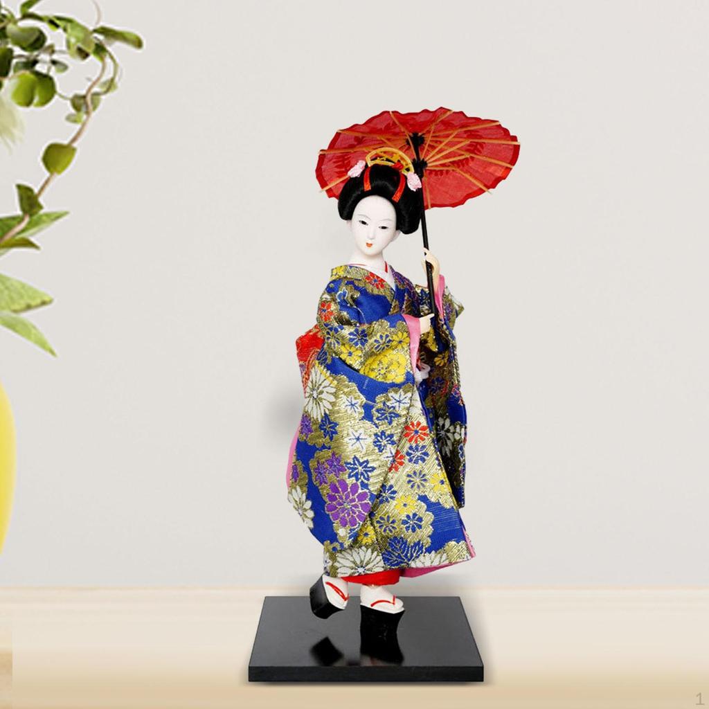 Japanische Kimono-Puppenfigur als Heimdekoration