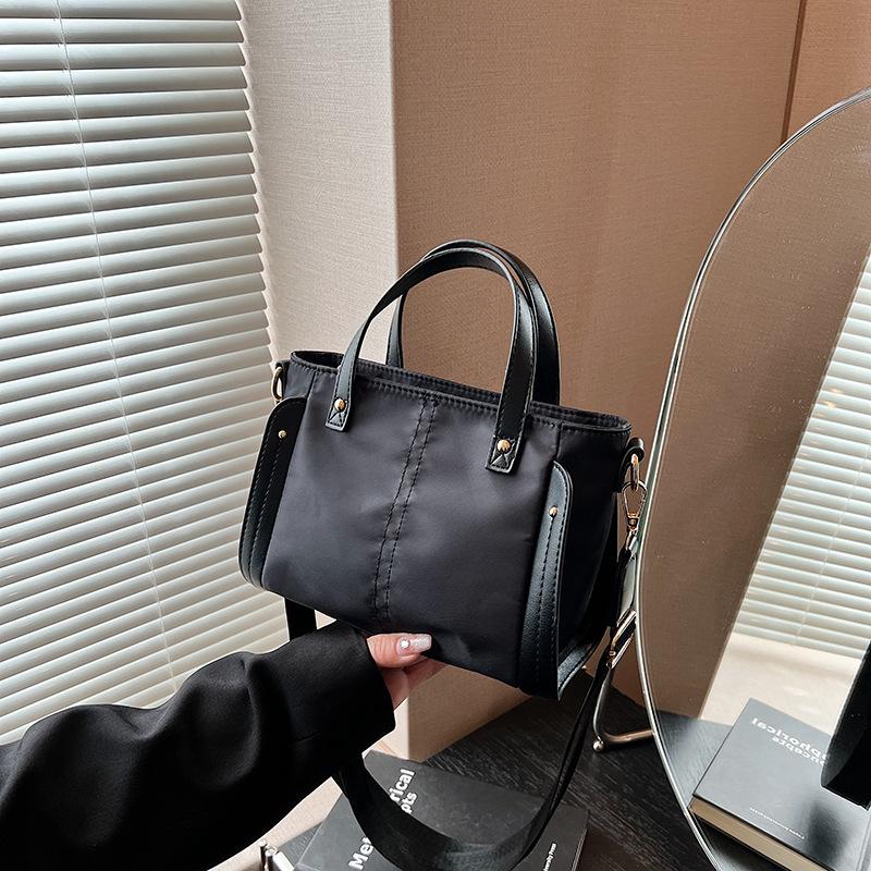 Casual Nylon Bag Women's New Fashion Messenger Bag Solid Color Handbag Tote Bag