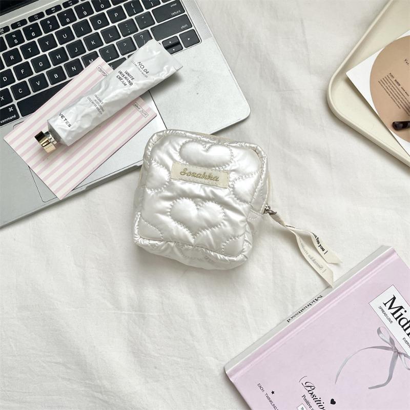 5913 pu love sanitary napkin storage bag student portable small bag mini cosmetic bag storage sanitary bag