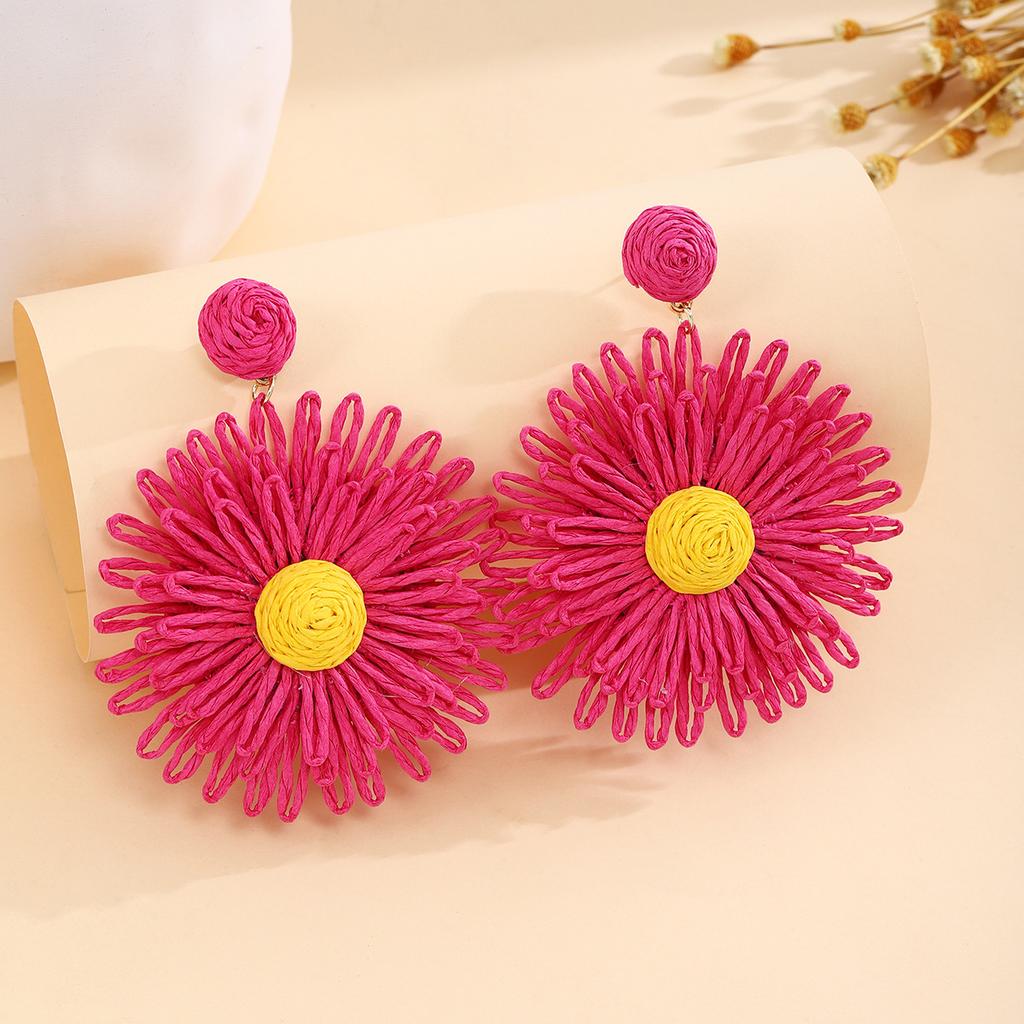 European and American Cross-border Holiday Style Colored Flower Earrings, Summer High-end Simple Hand-woven Raffia Earrings