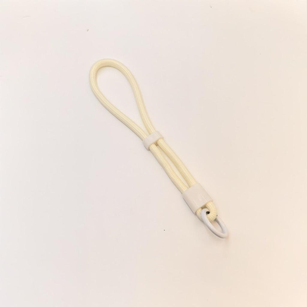 Adjustable Retractable Phone Lanyard - Durable Anti-Loss Pendant Ornament