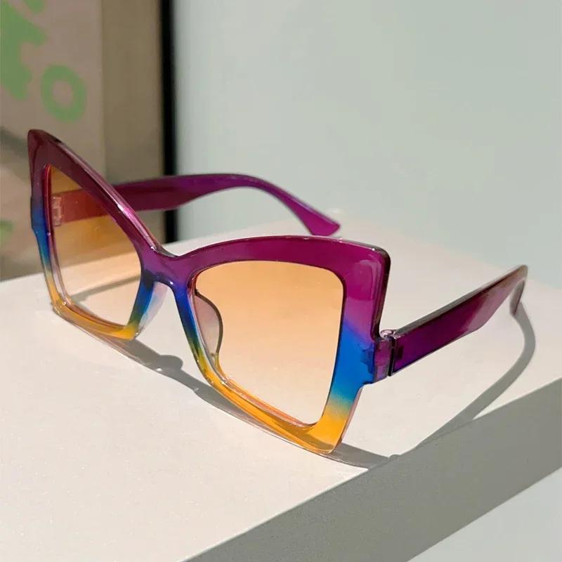 

New Women Stylish Oversize Gradient Decor Goggles Butterfly Shaped Sunglasses Trendy Design Vacation Casual Sunglasses as picture shows