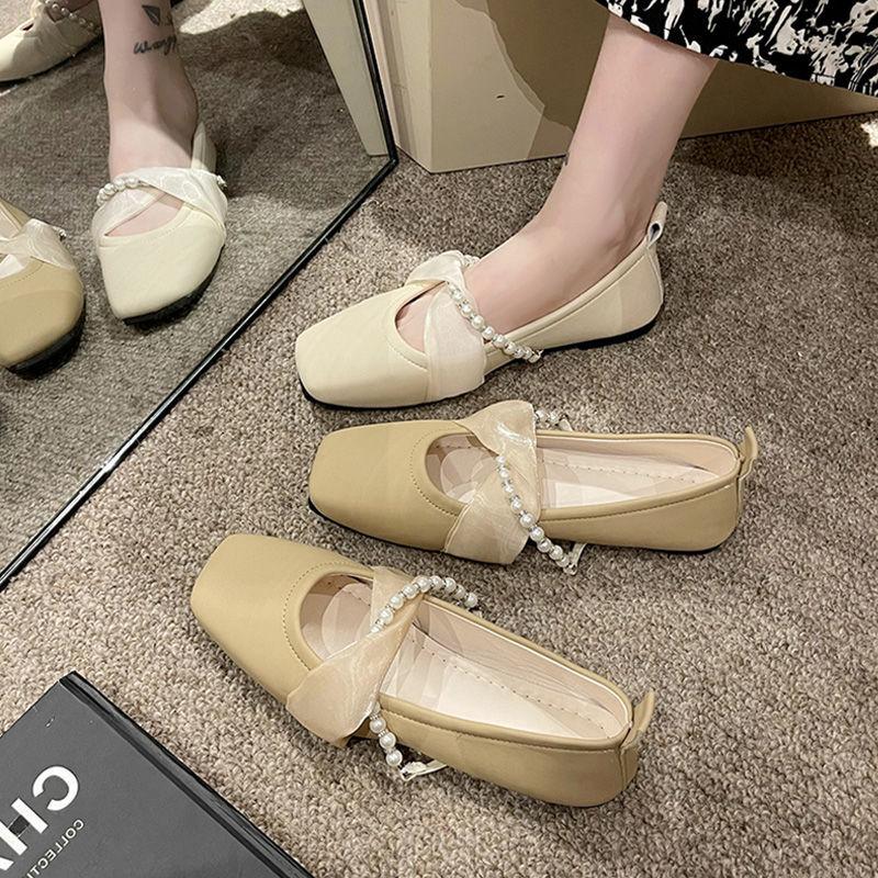 Flat-soled single shoes 2025 new Korean version shallow mouth square head versatile fairy style lace flat heel Mary Jane shoes grandma shoes