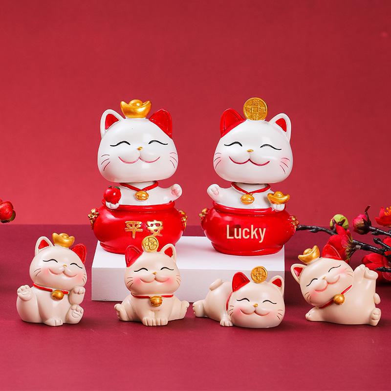Lucky Cat Resin Desktop Ornament - Cute Cartoon Decoration for Office