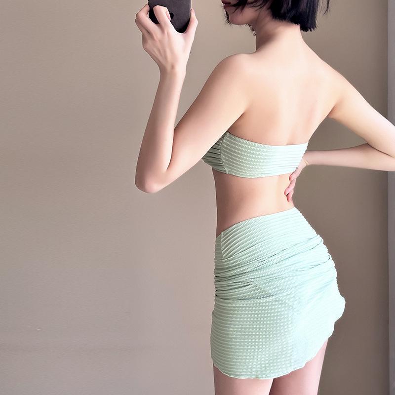 Women's Three-Piece Bikini Set: Triangle, Sexy, Slimming, Rose Red for Seaside Vacations & Hot Springs