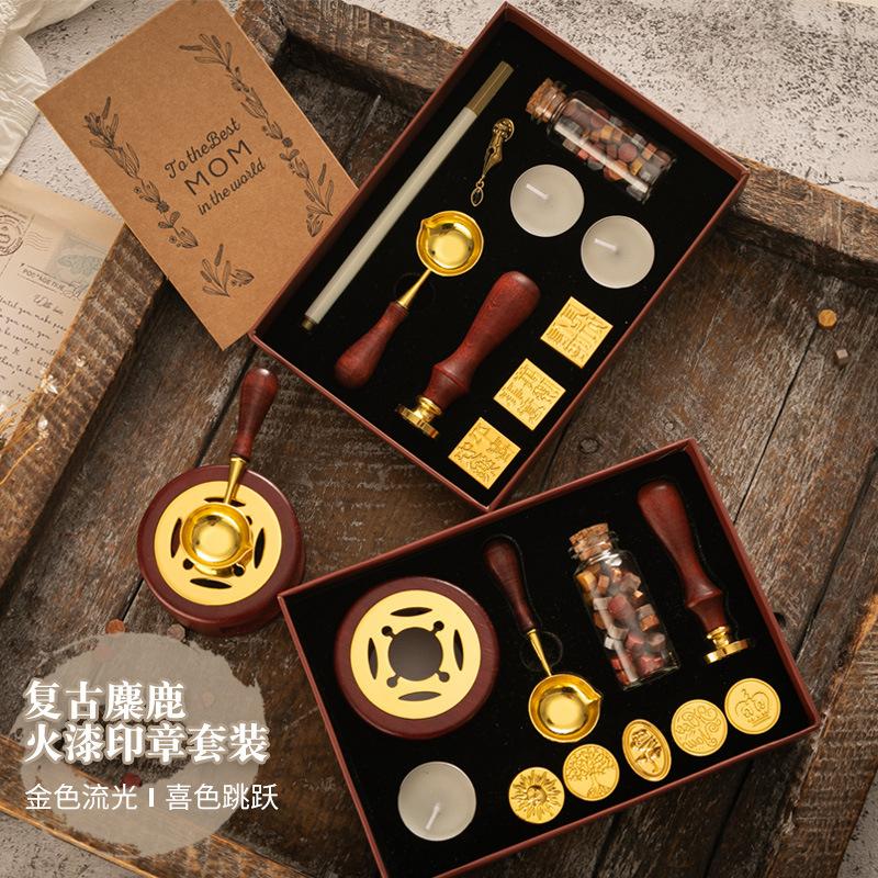 Wax Seal Stamp Kit Vintage Reindeer Gift Box Wax Furnace Seal Round Wax Set Wooden Handle Wax Seal Kit