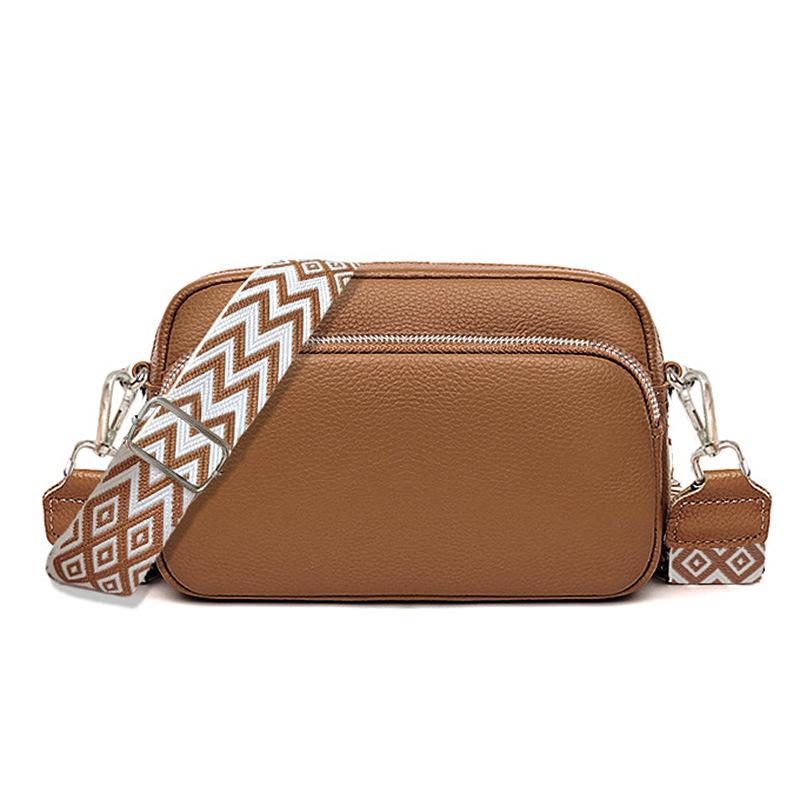

Women s messenger bag premium women s bag new trendy shoulder messenger bag casual versatile small square bag small round bag коричневий