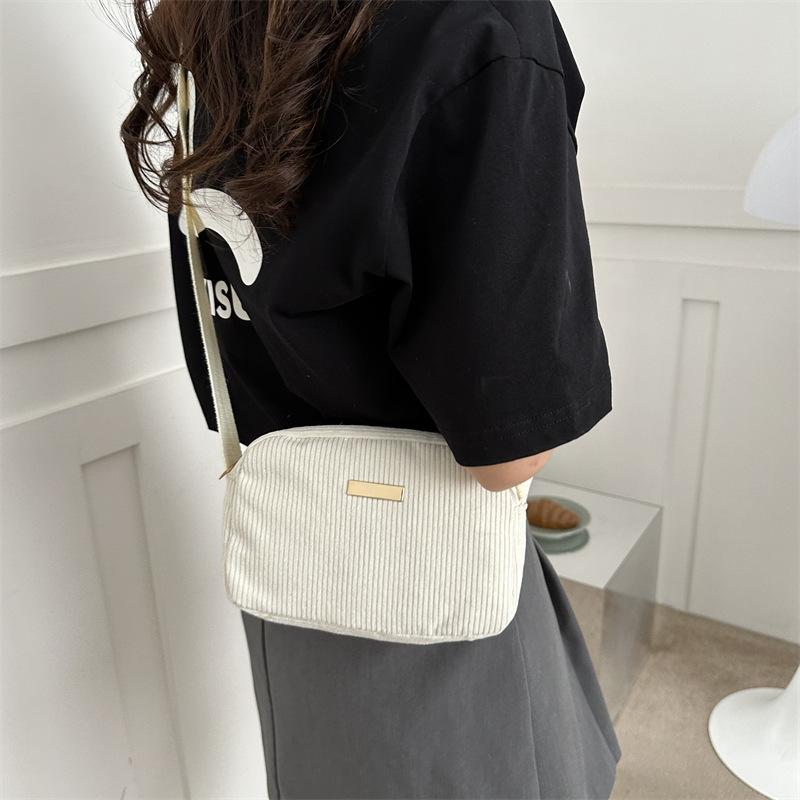 Crossbody Bag Women'S Shoulder Leisure Bag Trendy Temperament Small Bag Women'S Fashion Outdoor Small Square Bag