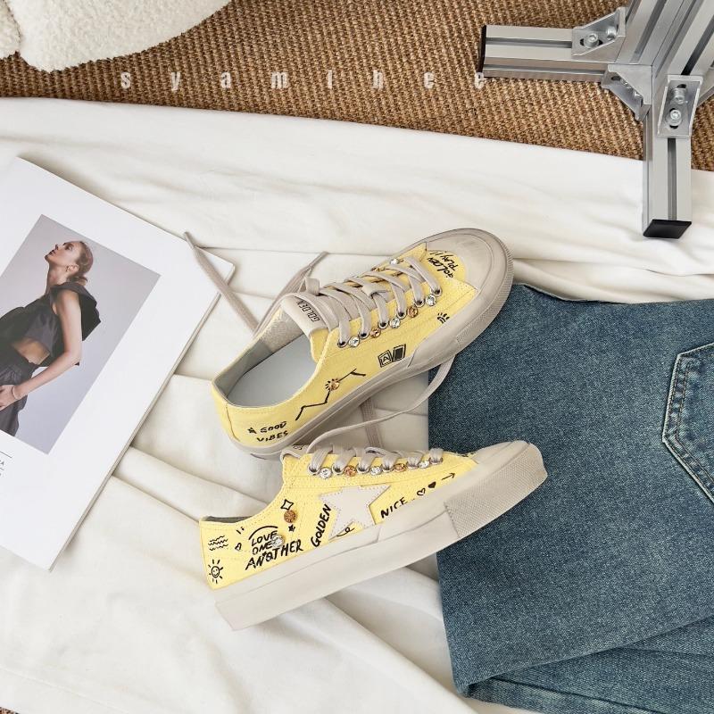 Spring and summer new small dirty shoes women's old graffiti retro versatile flat bottom height increase breathable star shoes dirty shoes