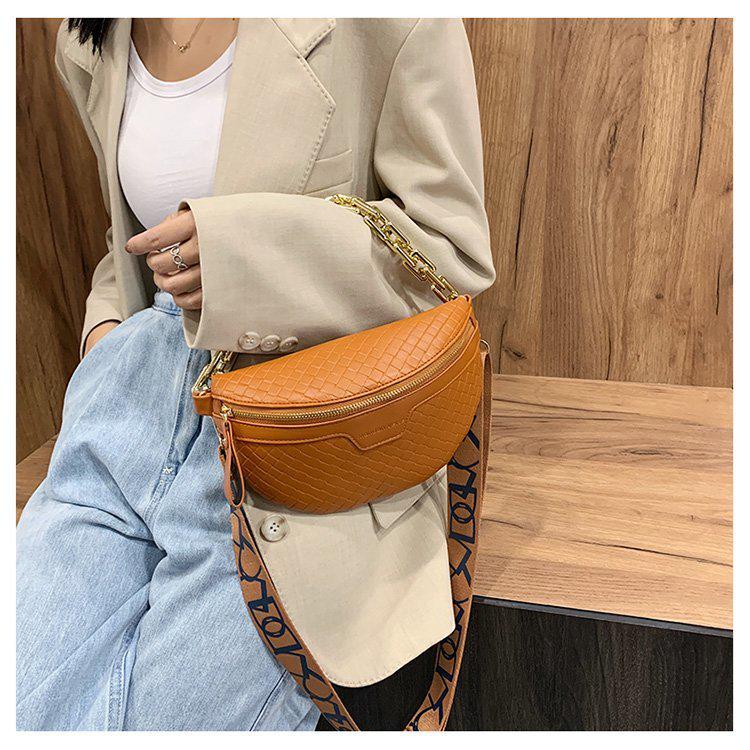 2021 Trendy Women's Plaid PU Crossbody Bag with Thick Chain