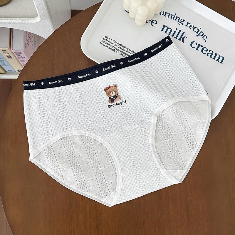 Ladies Summer Jacquard Bear Print Preppy Style 10A Bacteriostatic Crotch Mid Waist Briefs