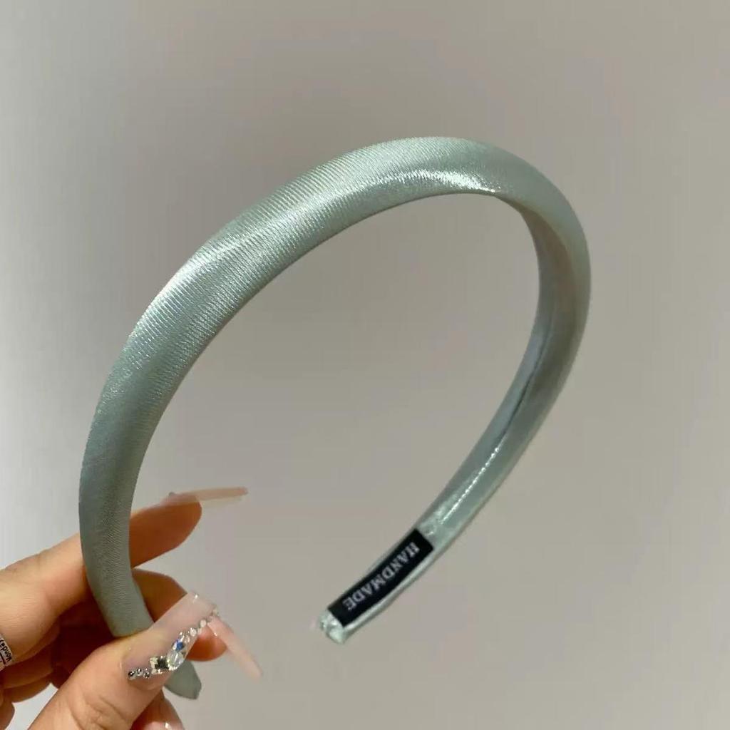 Retro Versatile Women's Hairband: Stylish High Crown Headband for Daily Use