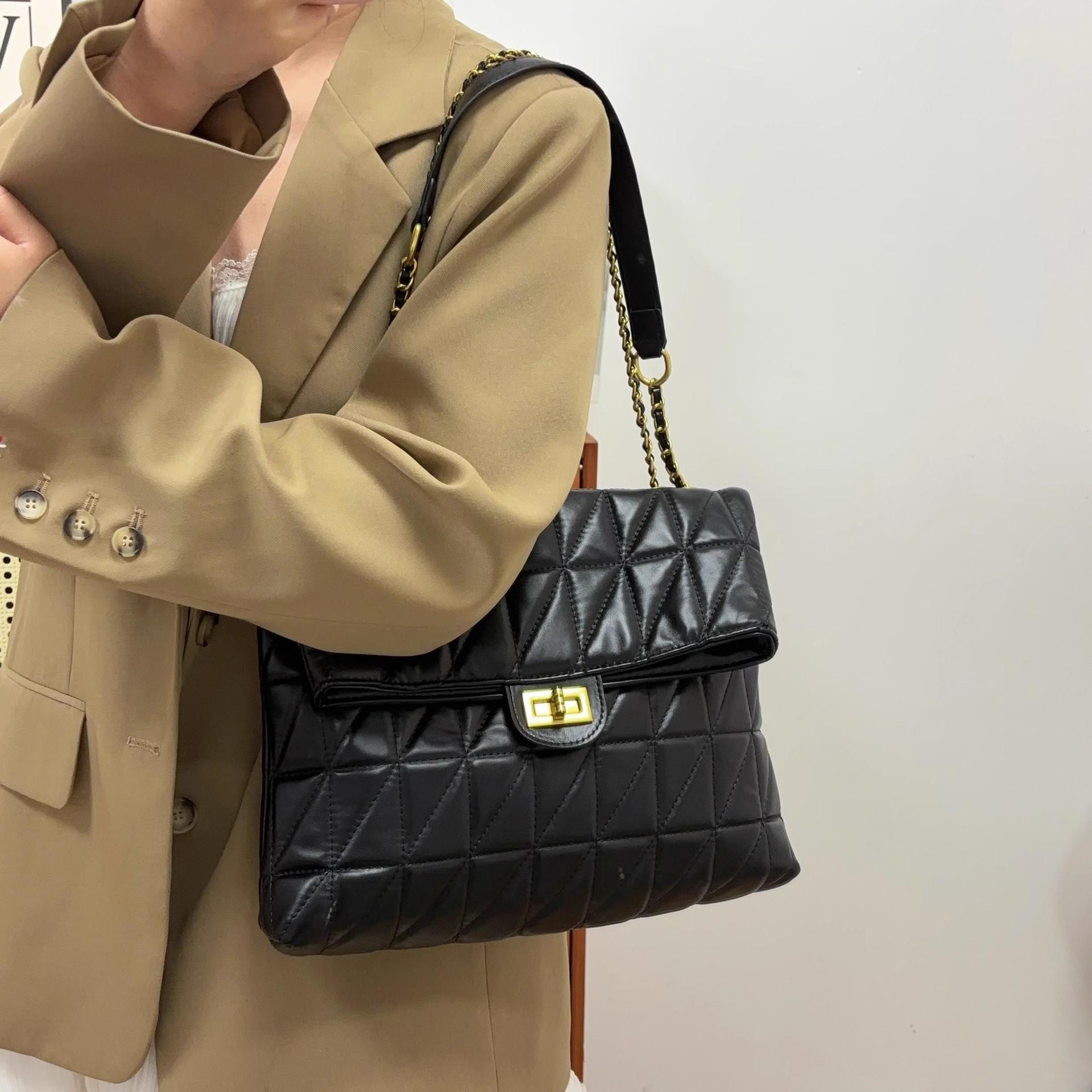 

Rhombus chain bag women s large-capacity new fashion autumn versatile texture women s shoulder messenger bag