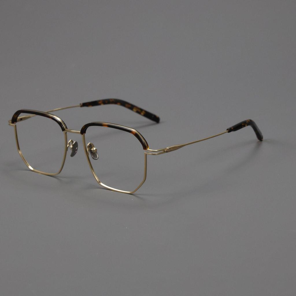 Danyang Two-Tone IP Plated Browline Glasses: Men's Pure Titanium High-Power Myopia Eyeglasses with Thick Rim and Acetate Frame.