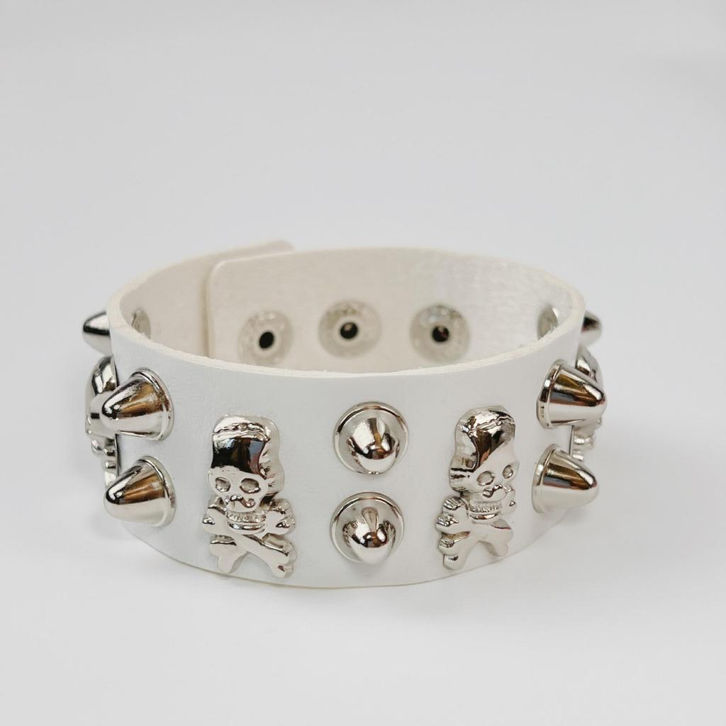 European & American Multi-layer Leather Skull Rivet Punk Bracelet