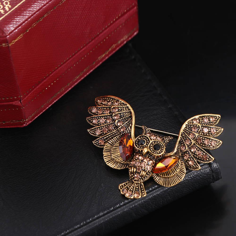 

Owl Shape Vintage Owl Brooch Luxury Ancient Bronze Owl Corsage Suit Accessories Owl