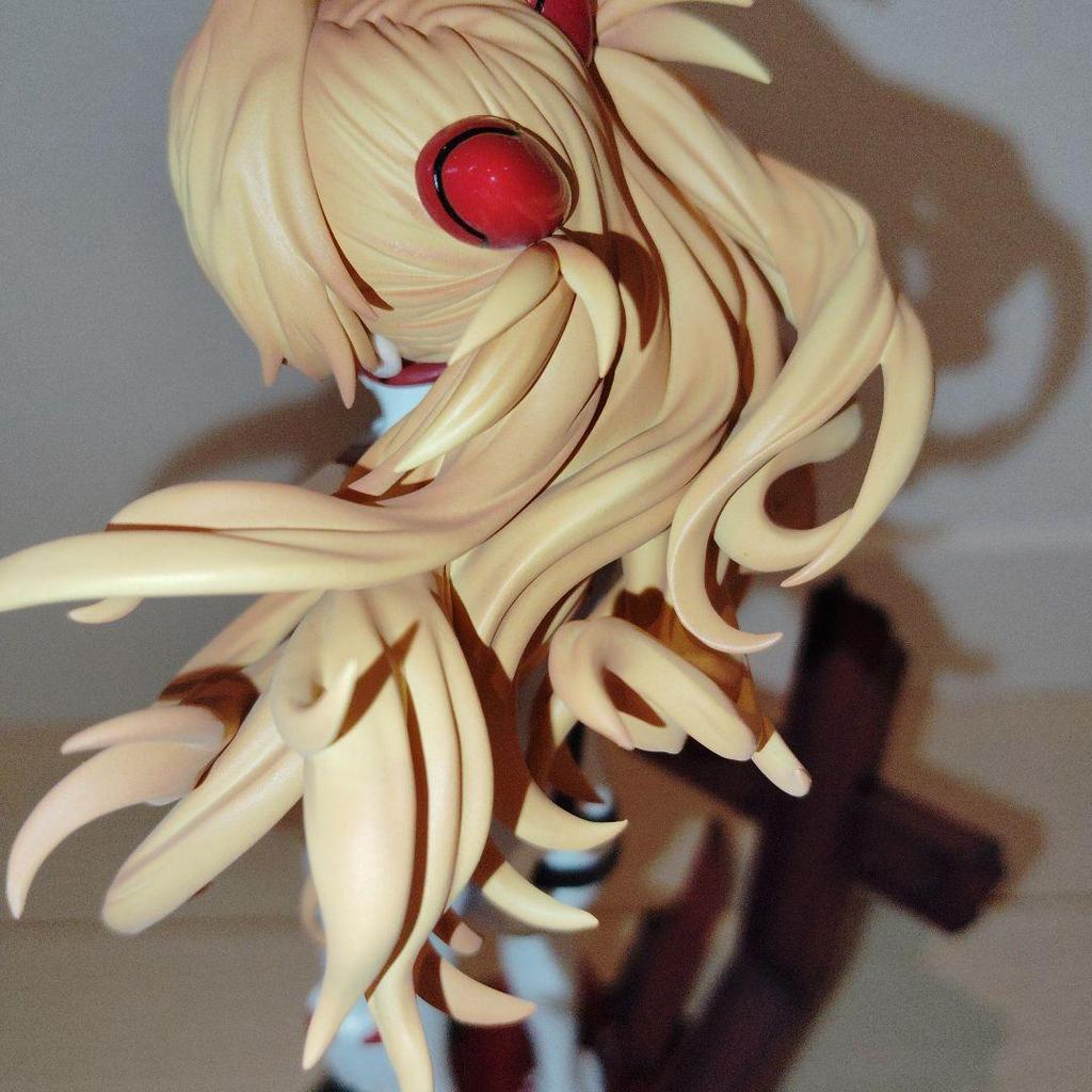 [USED] Asuka figure
