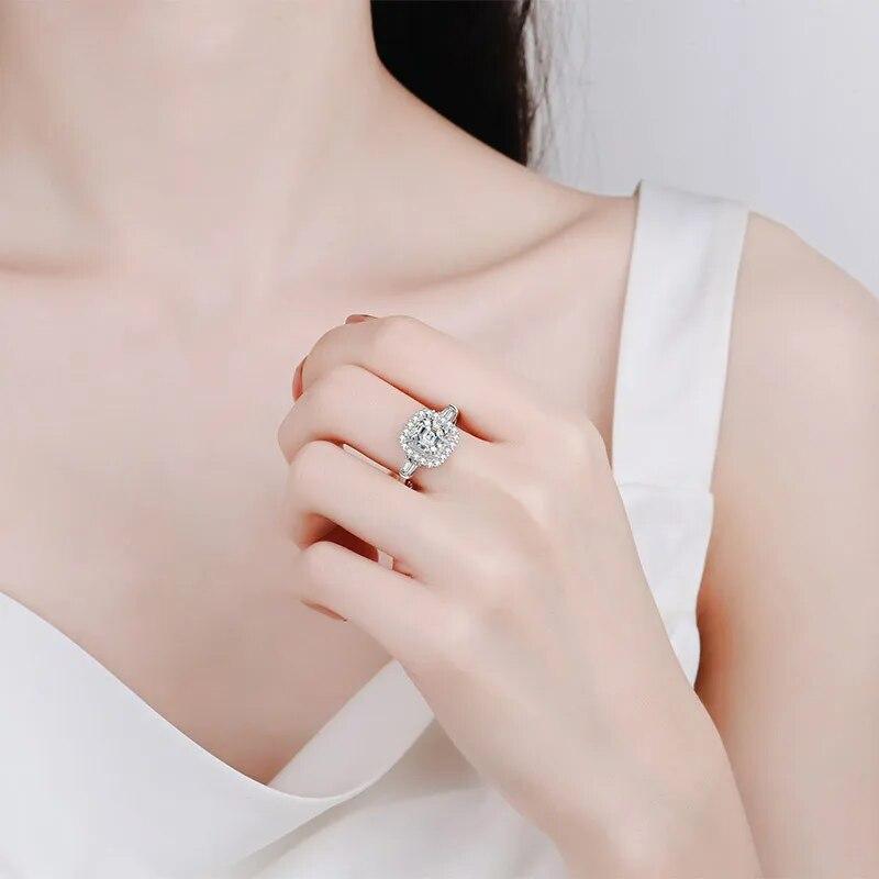 Doskonały krój 2-karatowy pierścionek Moissanite dla kobiet wysokiej jakości biżuteria 925 srebrne pierścionki wykwintny prezent