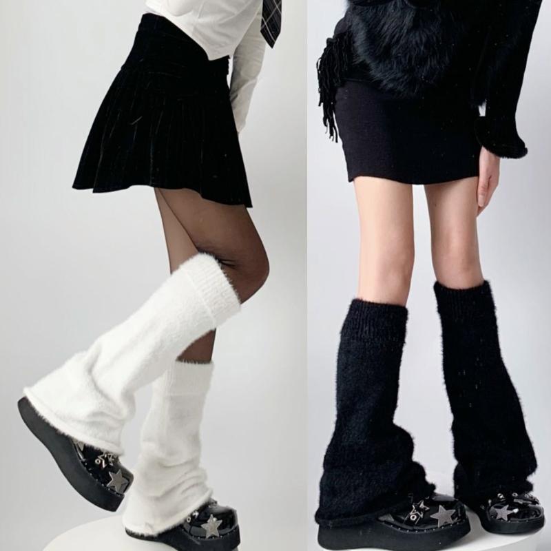 Women Flared Loose Foot Cover Winter Furry Solid Color Leg Warmers Streetwear