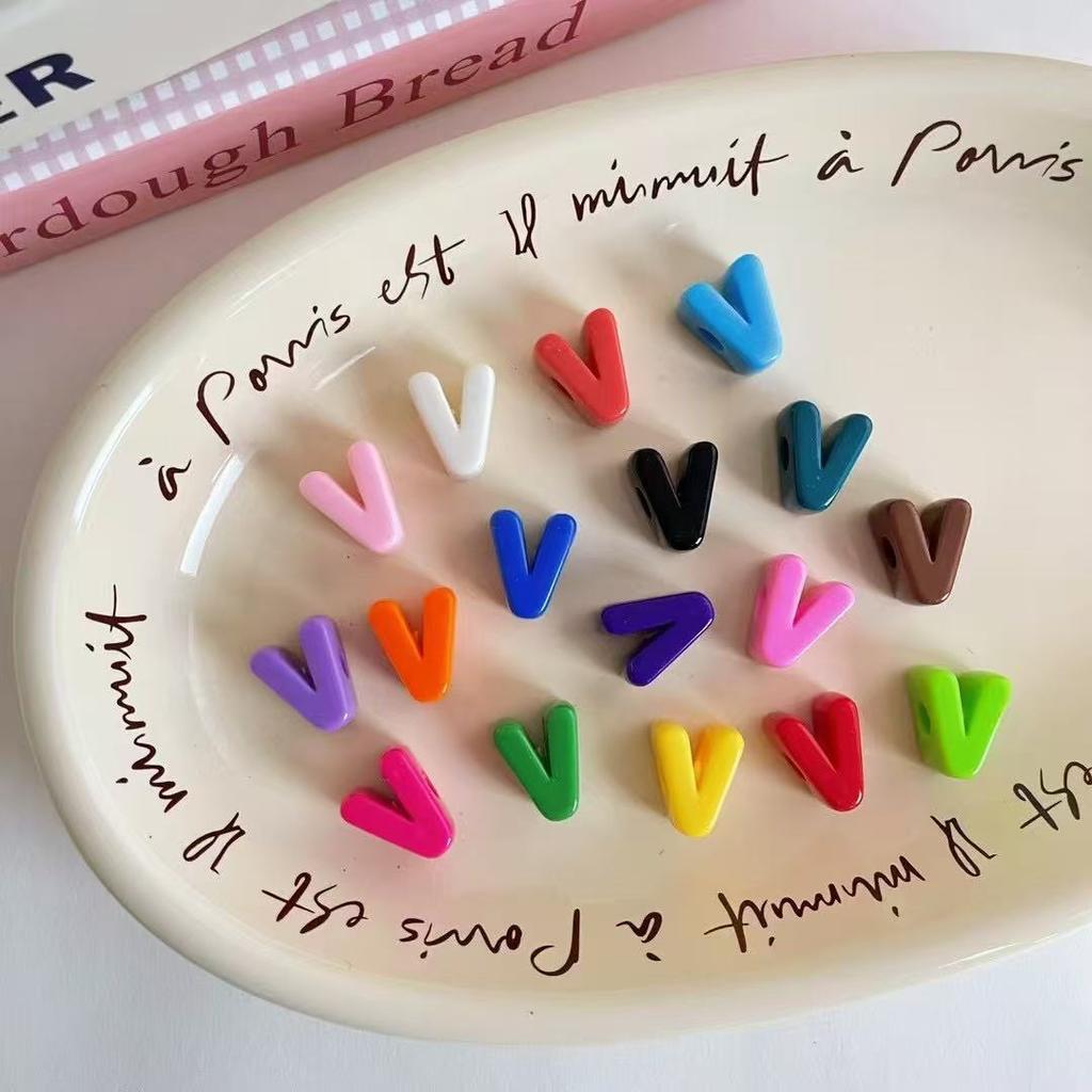 10 Stück/Los Bunte Englische Buchstabenperlen Für Schmuckherstellung DIY Dekoration Handykette Schlüsselanhänger Perlenstift Haaraccessoires