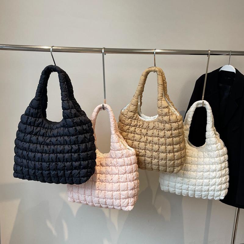 Folded cloud bag women's down cotton clothes bubble bag large capacity tote bag commuter messenger bag pleated bag