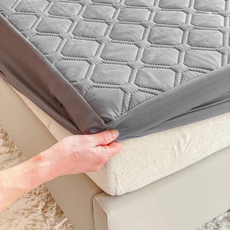 Solid Color Quilted Waterproof Bed Sheet - Thick Brushed Simmons Protective Cover for Home Use