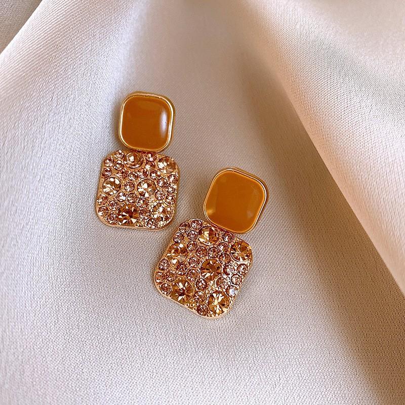 

New Year s red silver needle zircon round fringed stud earrings retro temperament design earrings light luxury high-end earrings