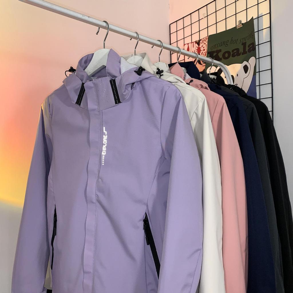 Spring and Autumn Outdoor Single-layer Thin Mountaineering Suit Windproof and Breathable Couple Trench Coat Clip