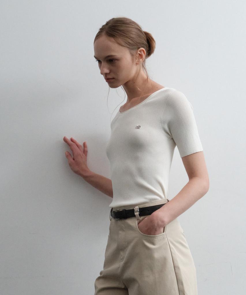 NON AND NON Half Sleeve Slim Knit Top_Nhkn5236