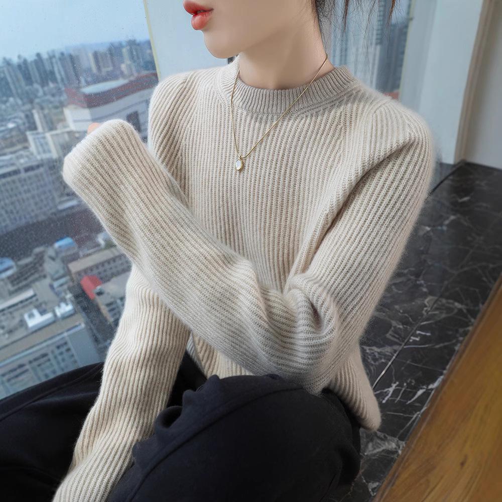 Women's Thickened Cashmere Sweater - Loose Fit, Round Neck, Long-Sleeved, Knitted Base Shirt for Autumn/Winter Fashion