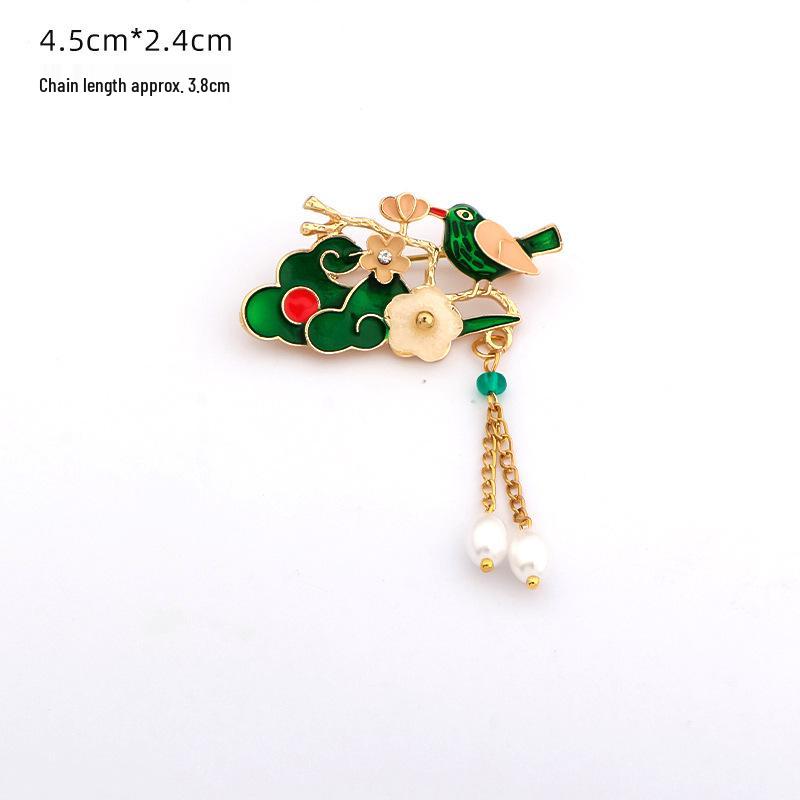 Chinesische Quastenbrosche mit Pipa, Ruyi, Fächer, Pfau, Wolken und Perle für Hanfu/Cheongsam